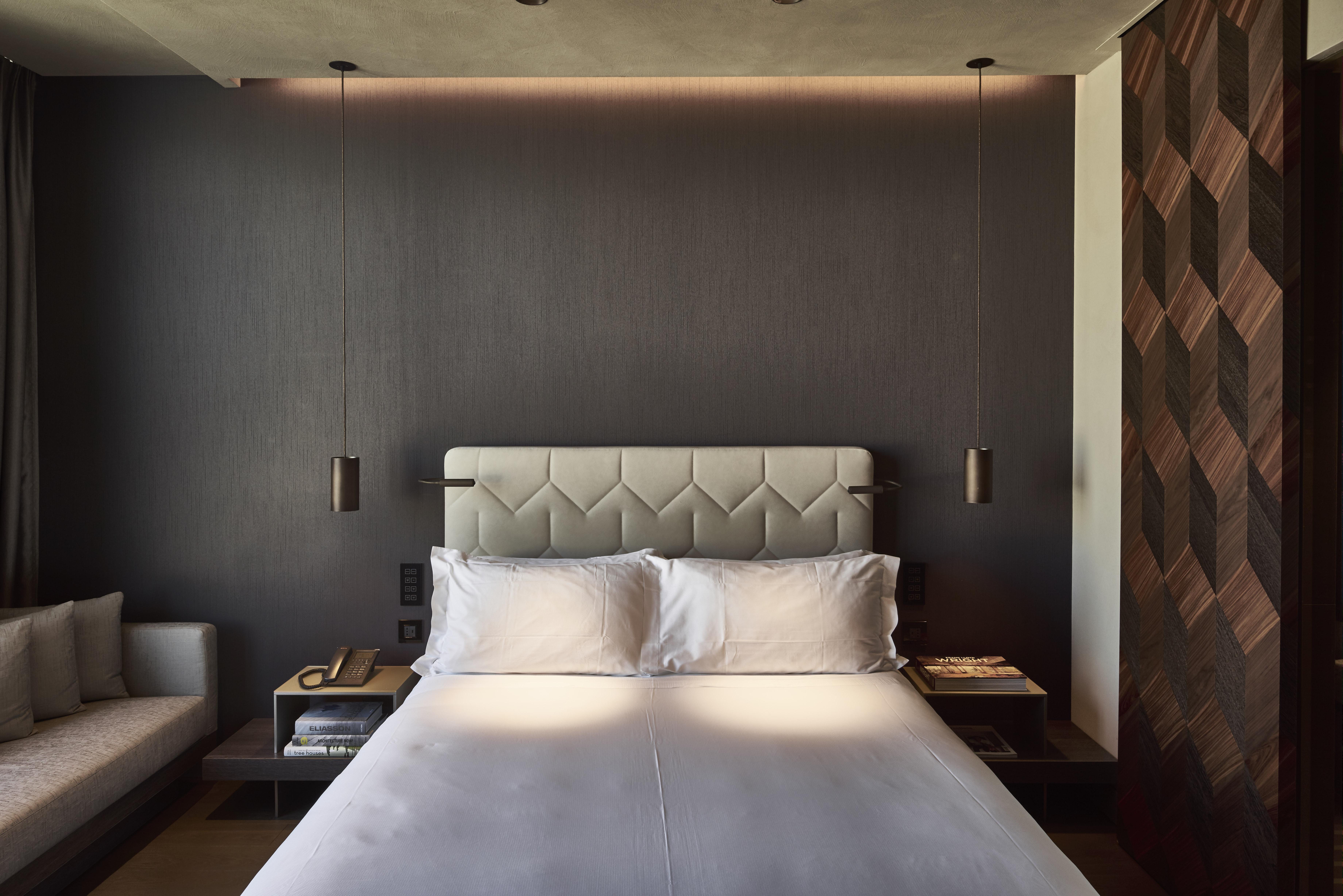 โรงแรมวีไอยู มิลาน ภายนอก รูปภาพ A bedroom at the hotel