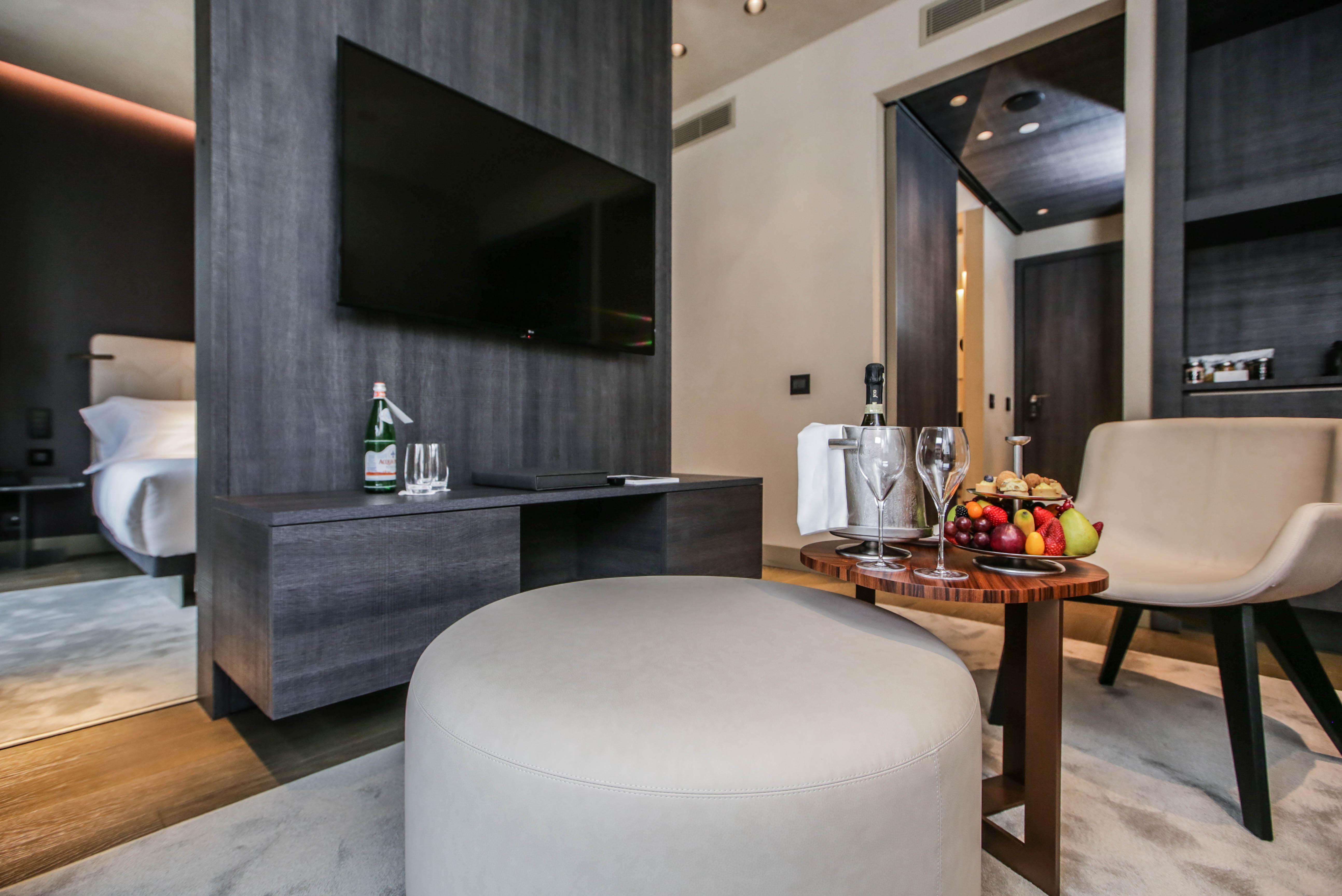 โรงแรมวีไอยู มิลาน ภายนอก รูปภาพ Deluxe room