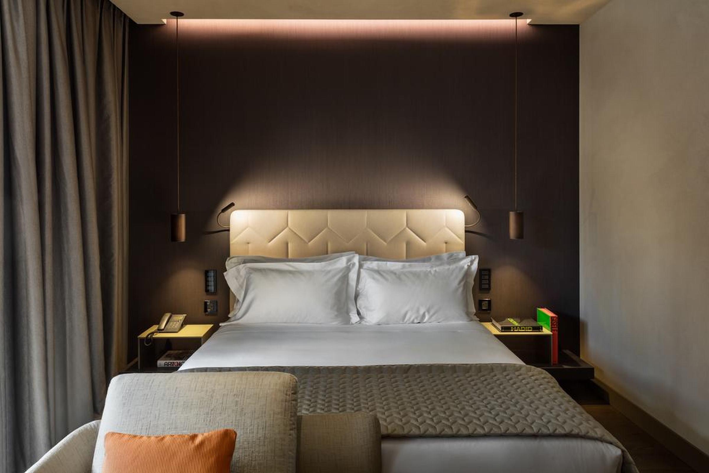 โรงแรมวีไอยู มิลาน ภายนอก รูปภาพ A room at the hotel